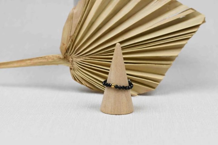 Pierścionek turmalin z jaspisem kokardka